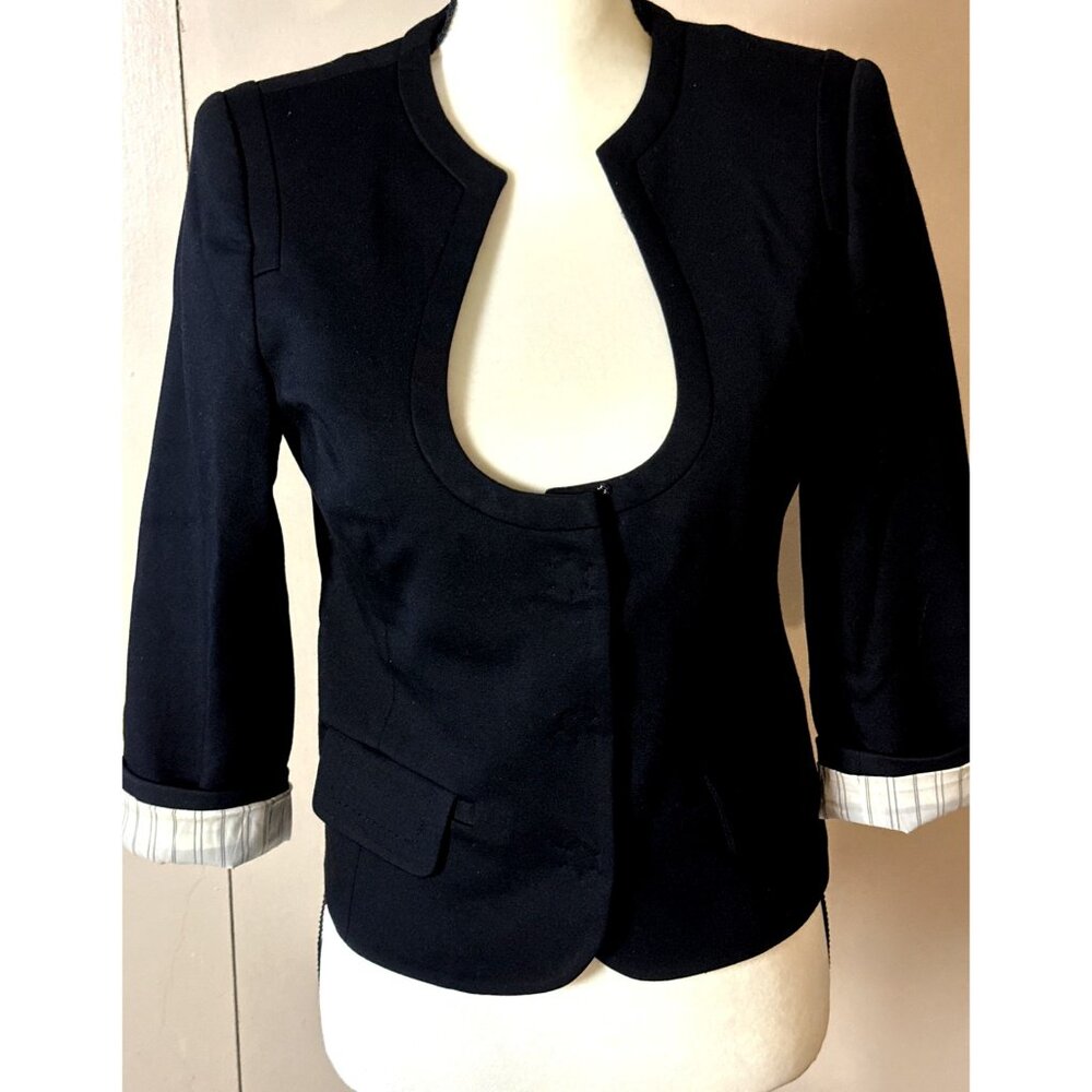 Elegant Minimalist Trina Turk Black Mott Fitted Jacket Size 2 Party Chic Office